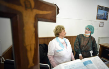 Pozzuoli 22 Gennaio 2013 Il Poliambulatorio Giuseppe Moscati della Caritas L'ambulatorio odontoiatrico